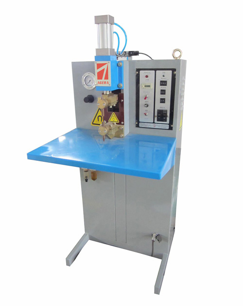 臺(tái)式儲(chǔ)能焊機(jī)